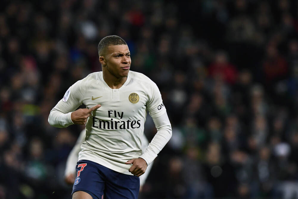 全球抢订！纵横G700交付势不可挡，第100家体验中心即将盛大开业